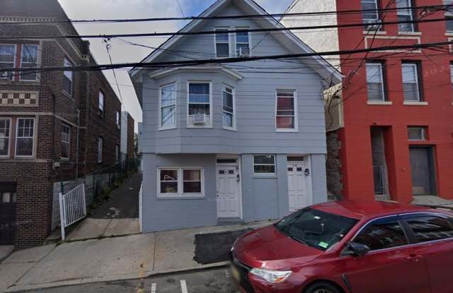 515 67TH ST - 515 67th Street, West New York, NJ 07093