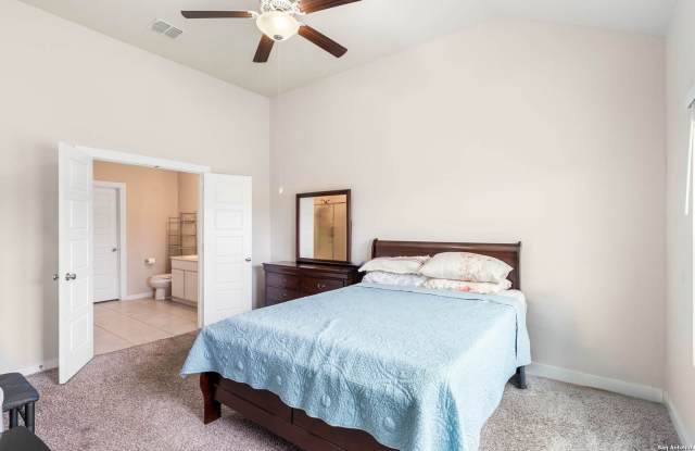 7723 BLUE GULF DR Gallery 2