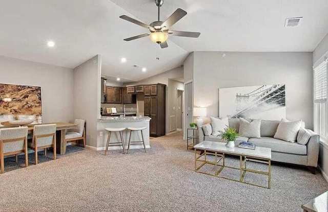4728 Bentwood Hills Drive Gallery 3