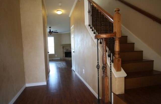 3017 Thicket Bend Court Gallery 4