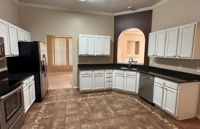 $500 OFF First Month! 3BR/2BA | Newly Renovated Single Family Home |Storage Shed | In Charlotte! Gallery 3