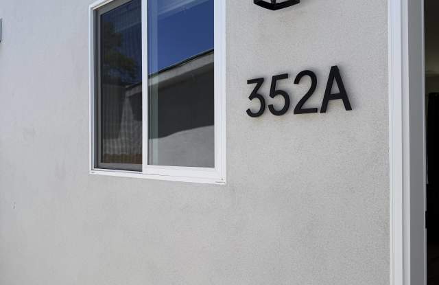 352 Foothill Boulevard photos photos