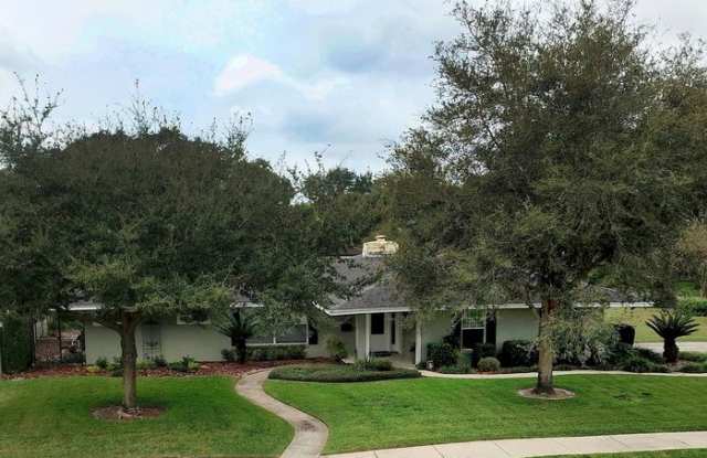 1120 Kewannee Trail Gallery 3
