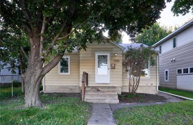 1090 11th Avenue SE - 1090 11th Avenue Southeast, Minneapolis, MN 55414 1090 11th Avenue SE - 1090 11th Avenue Southeast, Minneapolis, MN 55414