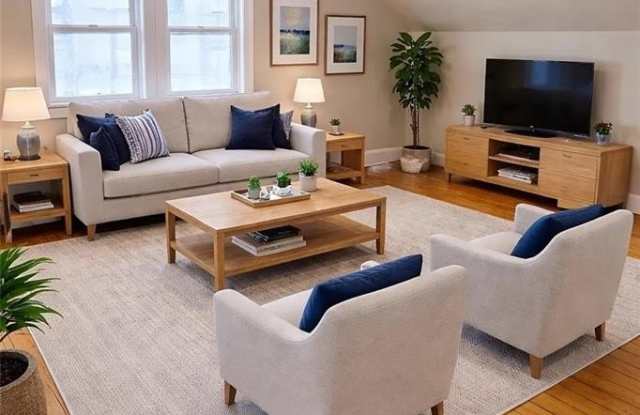 16 Tecumseh Street unit: 3 photos photos 16 Tecumseh Street unit: 3 photos photos