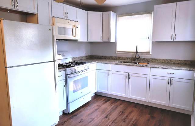 18436 Ridgewood Avenue Gallery 2