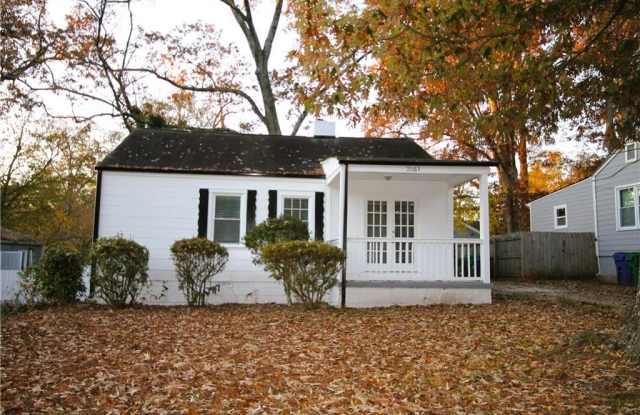 2561 Eastwood Drive - 2561 Eastwood Drive, Belvedere Park, GA 30032