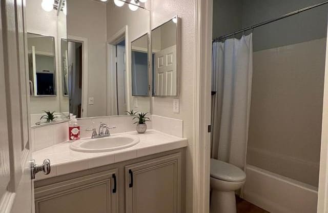 26242 Reade Pl - 26242 Reade Place, Stevenson Ranch, CA 91381