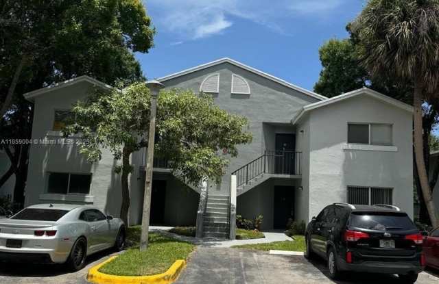 984 Lake Victoria Dr photos photos