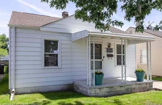 2530 NORMAN Street photos photos