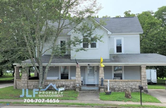 147 North Main Gq Street - 147 North Main Street, Granite Quarry, NC 28146