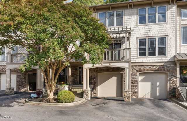Stylish Townhome with Dual Suites, Garage & Prime Raleigh Location near Crabtree Mall Gallery 1