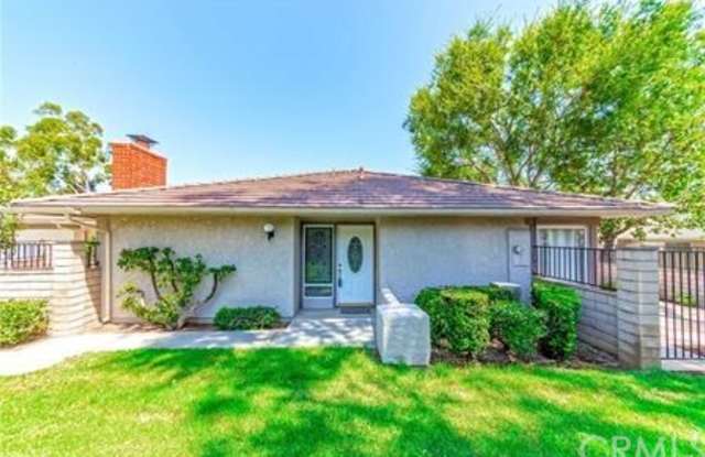 17346 Rosewood Gallery 2