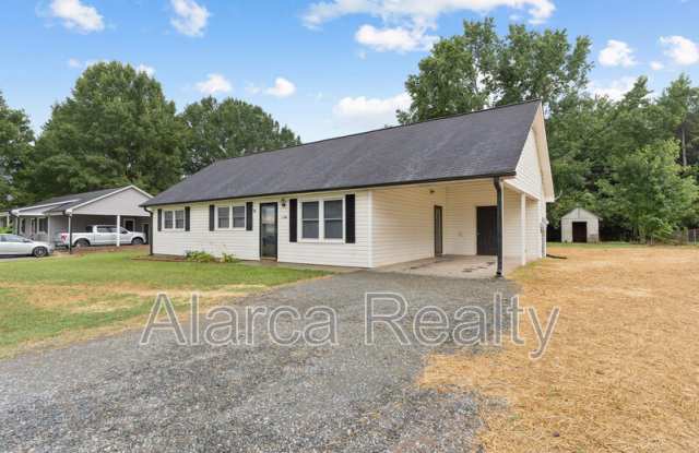 2200 Salisbury Hwy photos photos