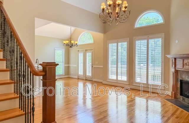 745 Charleston Place Gallery 4