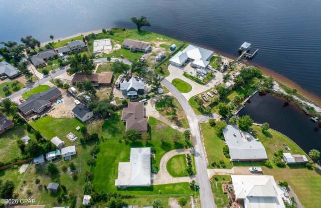 4736 Sunset Drive Gallery 2