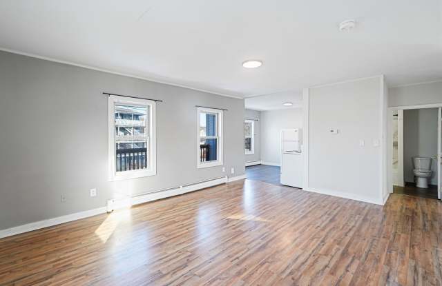 256 Providence St photos photos