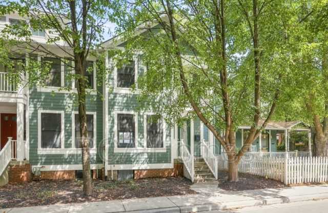 232 East Saint Joseph Street - 1 Gallery 1
