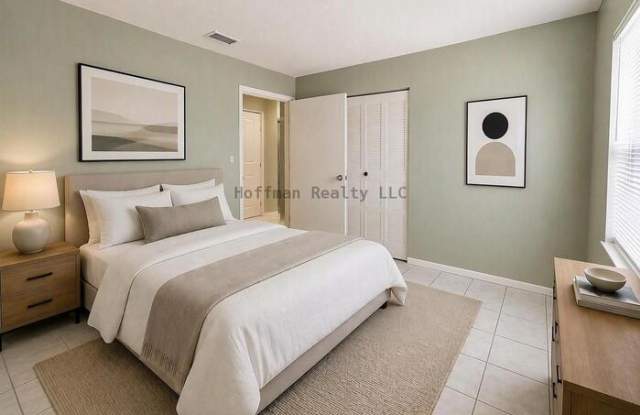 5117 Ellendale Avenue Gallery 2