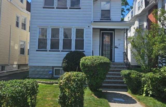 275 S Burnett St photos photos