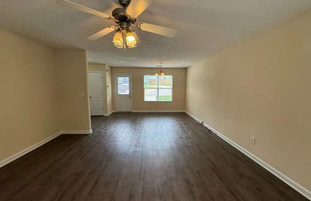 SAVE $1,087.50 UPFRONT WHEN YOU SIGN A LEASE TODAY! BRIDGEWATER HOME! PRE-LEASING FOR AUGUST 1 2027! Gallery 3
