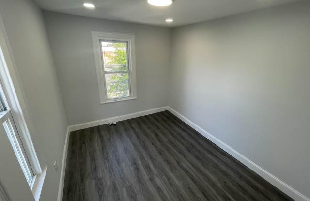 413 Ridge Avenue Gallery 3