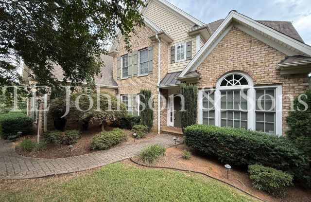 Luxury Living in Brookberry Farm Gallery 3