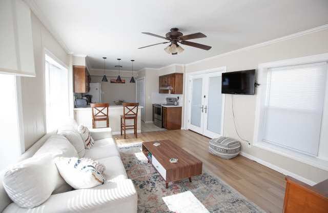4328 State Line Road - 1 Gallery 2
