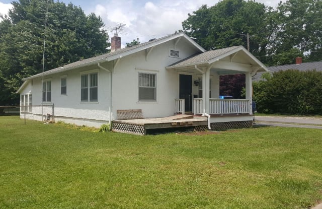 1161 S Kimbrough - 1161 South Kimbrough Avenue, Springfield, MO 65807