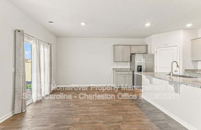 140 Ivory Shadow Rd Gallery 2