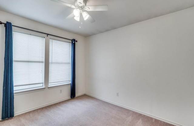 2520 Sierra Drive Gallery 3