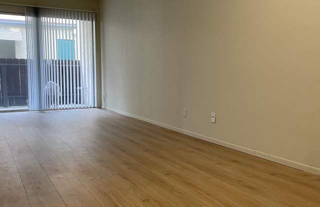 15001 Condon Ave Gallery 4