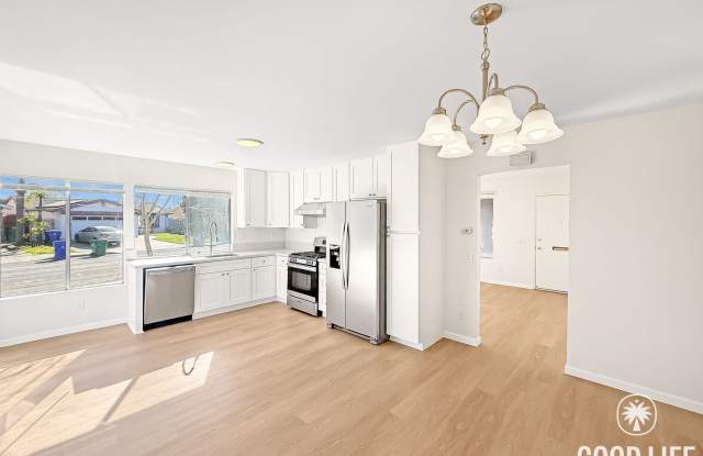 Freshly Remodeled 3B/2BA W/ Fenced Yard  Attached Garage! photos photos