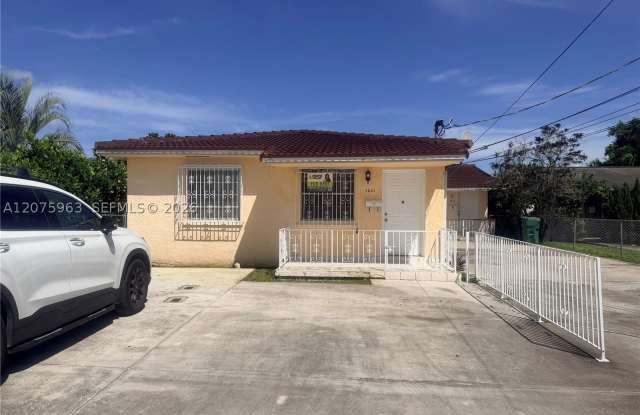 3821 SW 89th Ct Gallery 1