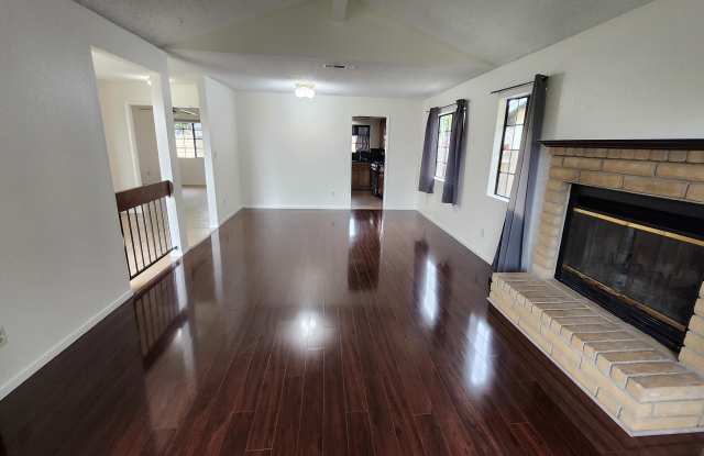 524 Crosby Dr Gallery 3