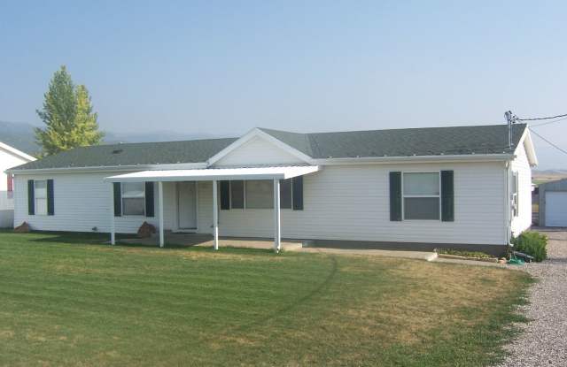 Beautiful Home in Fairview photos photos