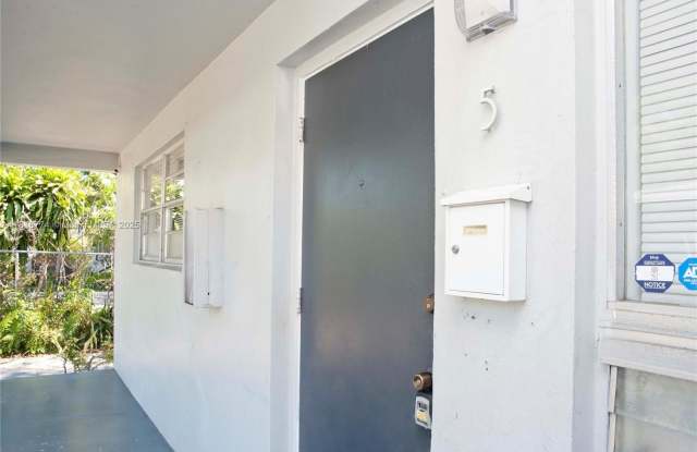 2206 Fillmore St photos photos
