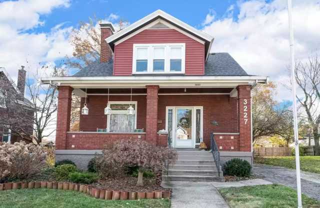 3227 Daytona Avenue photos photos