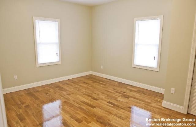 Allston - 4 bedroom apartment - 9/1 photos photos