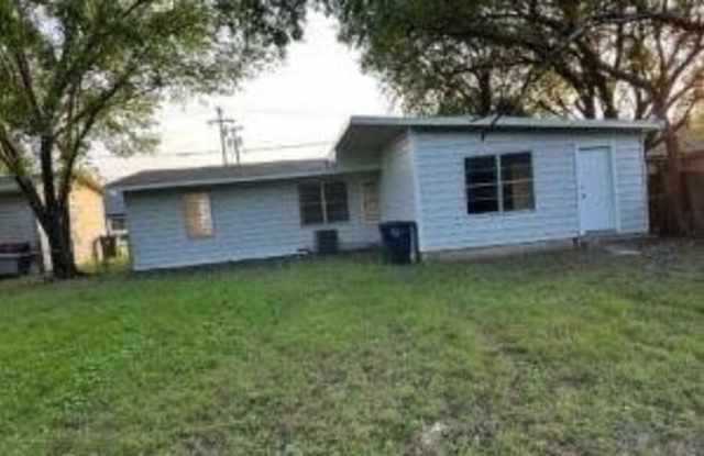1612 N Anglin Street photos photos