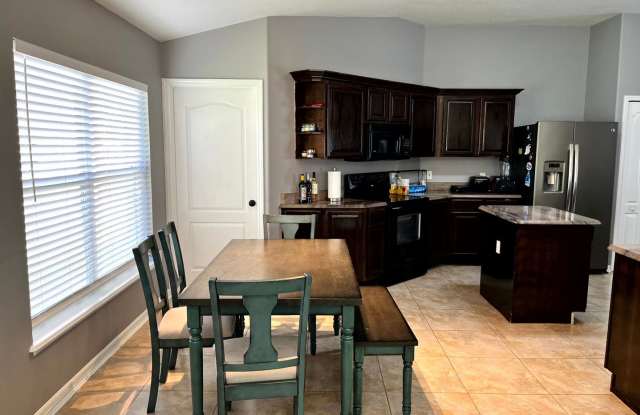 13752 Hawkeye Drive Gallery 3