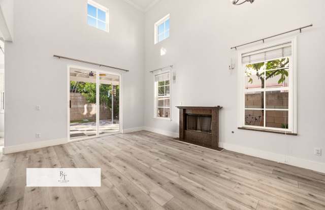 Bright & Spacious 4-Bedroom Home in El Monte Gated Community with a 3-Car Garage Gallery 4
