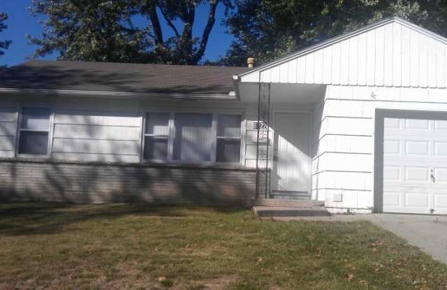 3 br/1 ba - Great home/Great Space/Great Price photos photos