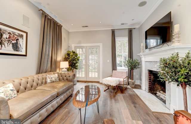 1237 29TH STREET NW photos photos