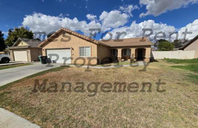 Beautiful 4 Bedroom 2 Bath Home Gallery 1