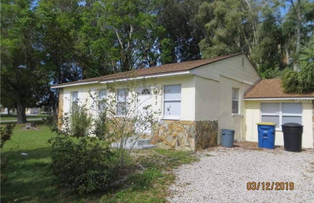 802 N JEFFERSON AVENUE - 802 North Jefferson Avenue, Clearwater, FL 33755