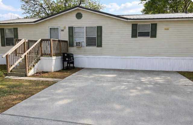 302 Brianna Dr. photos photos