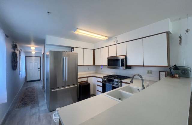 2Bd 2Ba Waterfront Mariners Cove Condo in Beautiful Blaine! photos photos