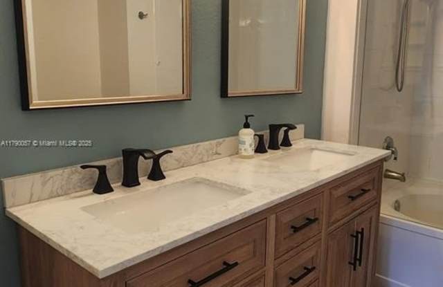 2804 Sarento Pl photos photos