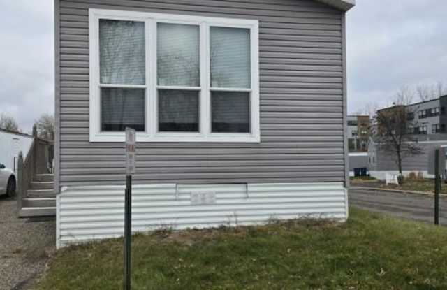 309 Bankers Drive - 309 Bankers Drive, Vadnais Heights, MN 55127